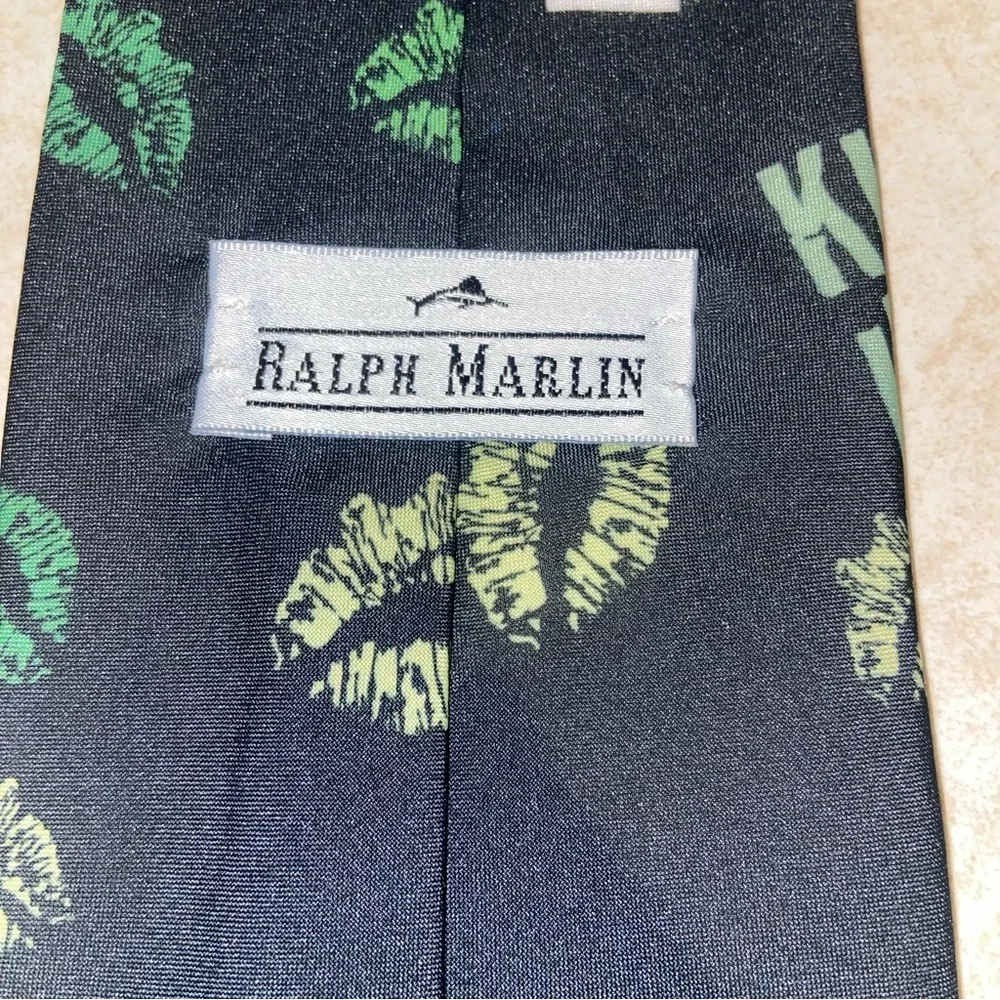 Ralph Marlin Mens Tie Kiss Me I’m Irish  St. Patrick's Day Vintage 90s USA Made